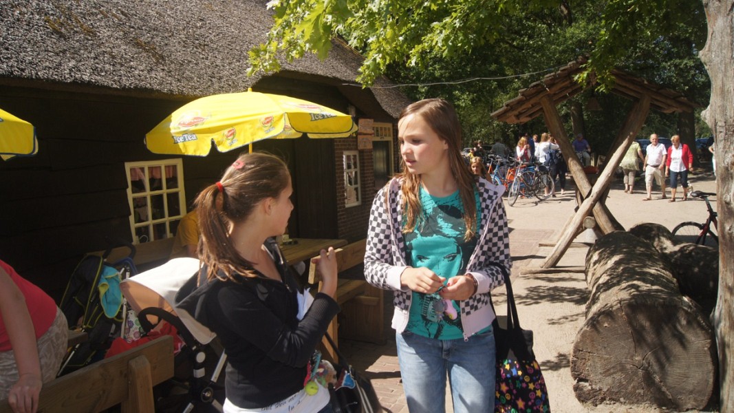 DSC01449 [1600x1200]-site.jpg